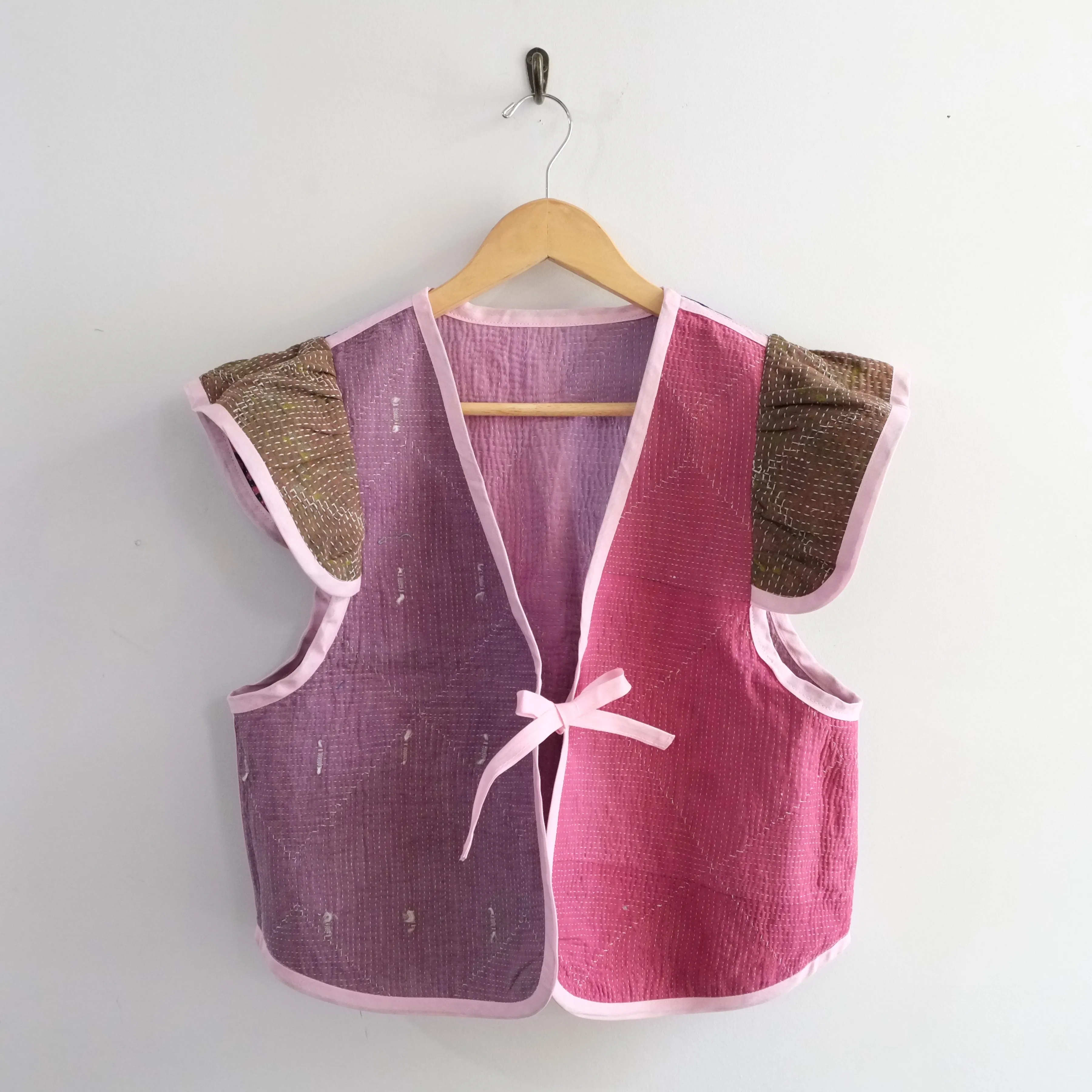 Amelia Flutter Sleeve Vest Magenta and Lilac L023