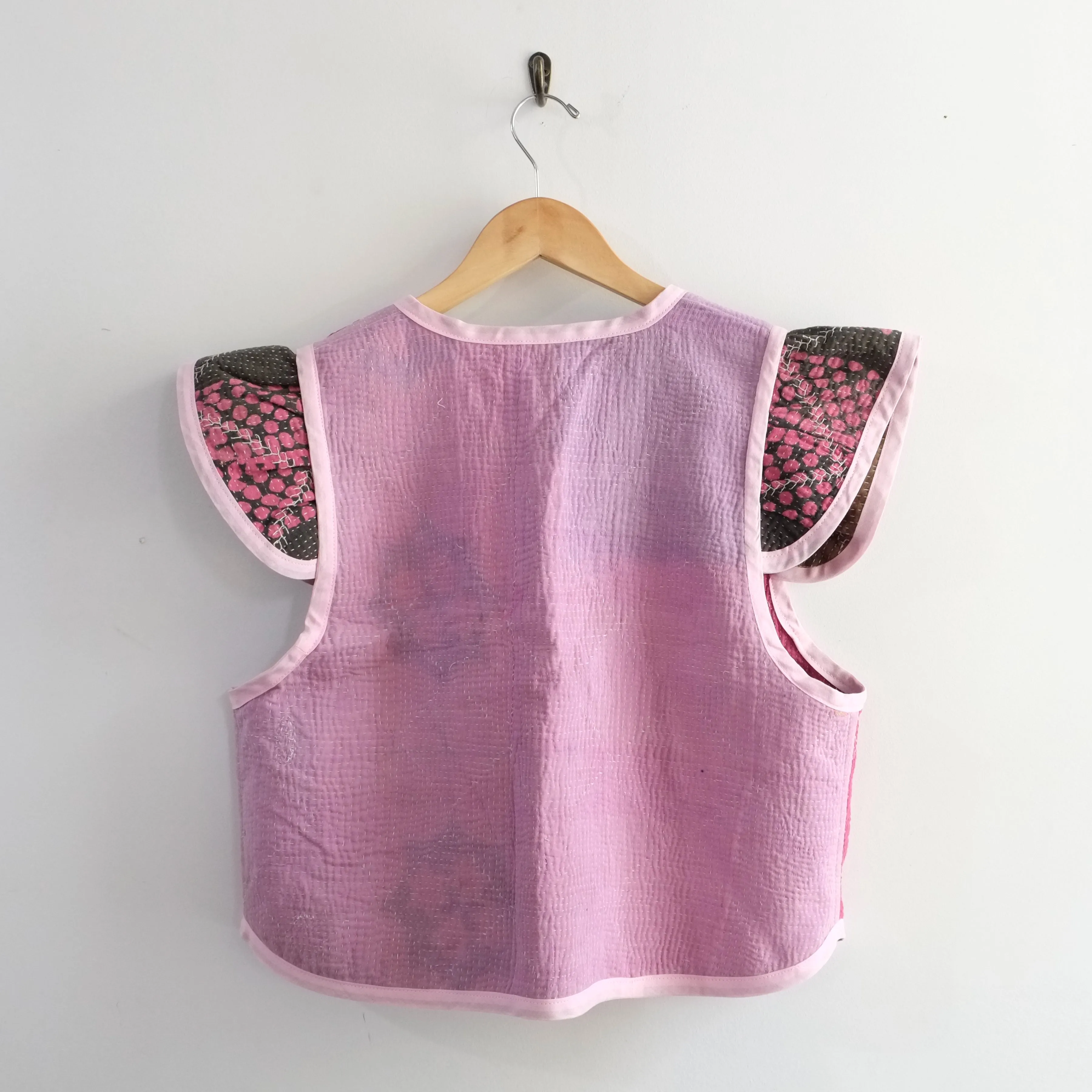 Amelia Flutter Sleeve Vest Magenta and Lilac L023