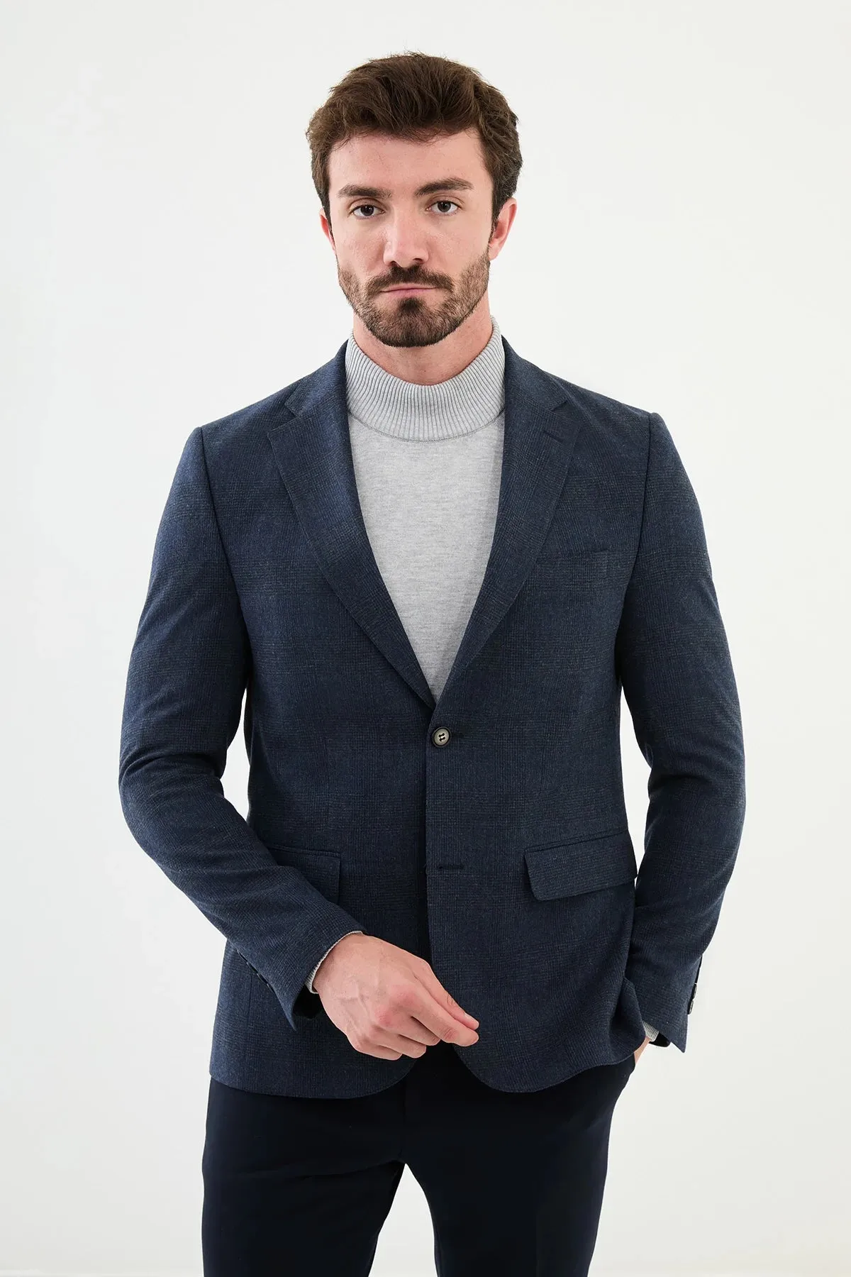 Bojoni Capena Plaid Slim Fit Mono Collar Classic Wool Navy Blue Blazer