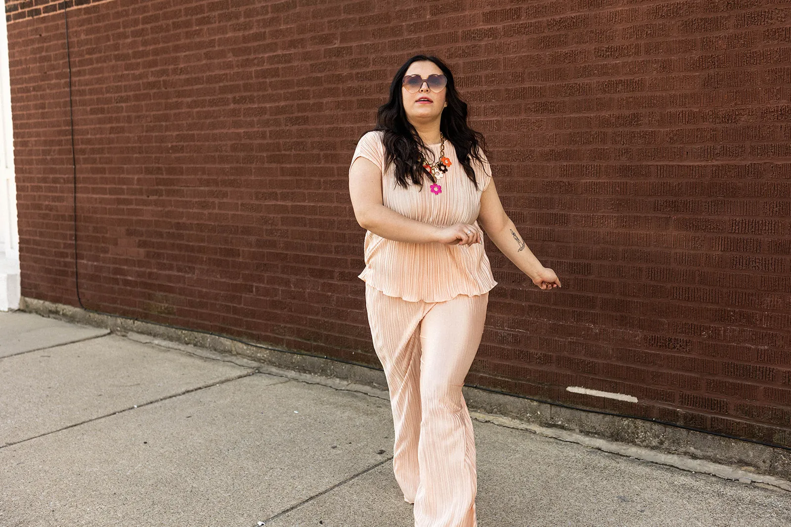 darcy pants in peach