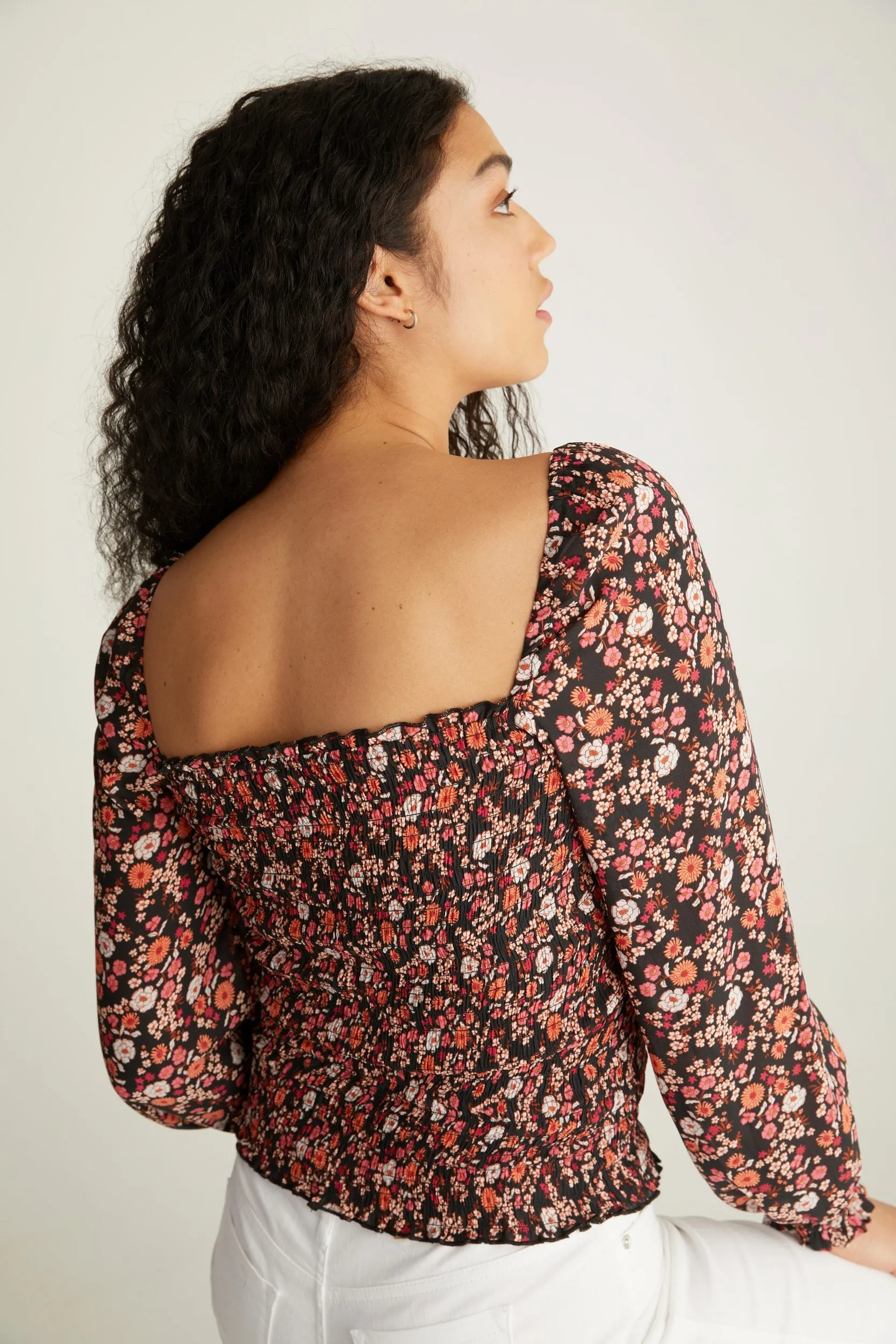 Floral printed blouse with ruched body