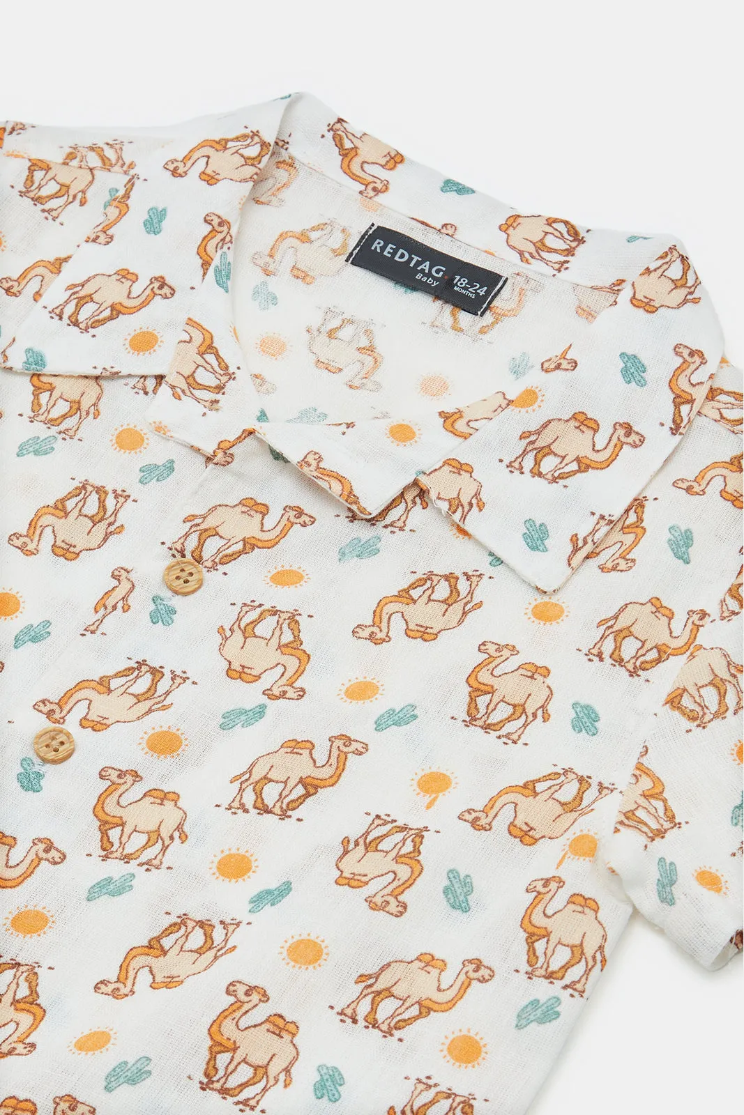 Infant Boys White Printed Camel Print Set (2 Piece)